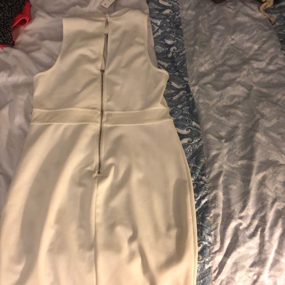 White bodycon dress - Picture 2 of 2